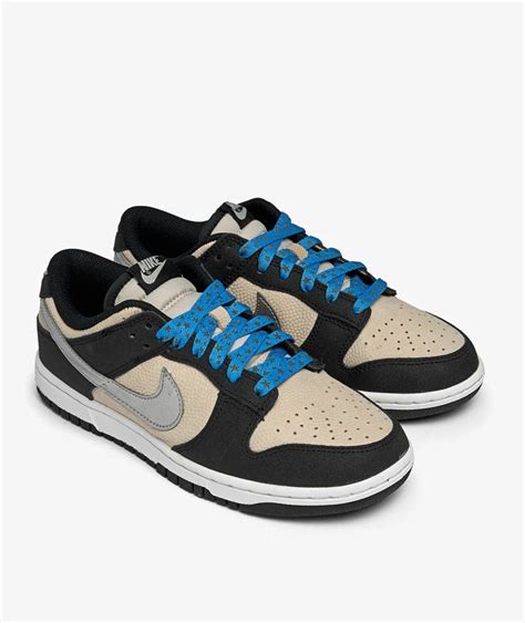 Nike Dunk Low Starry Laces (Women's) 